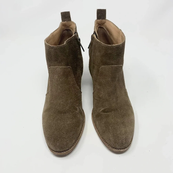 Madewell The Brenner Heel Boot‎ in Tan Suede - Picture 2 of 11